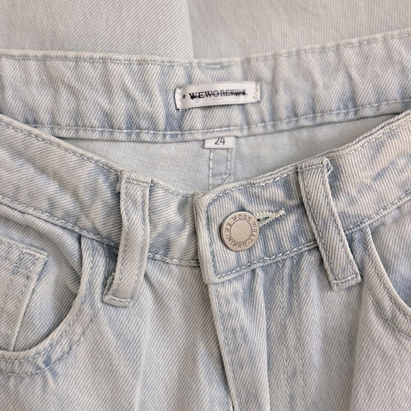 NWOT WeWoreWhat Distressed Jeans Size 24 - Picture 5 of 9